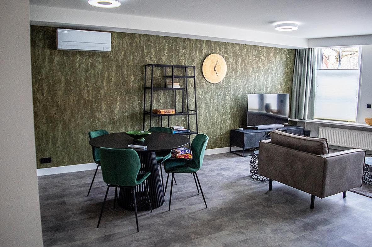 "De Bank" - Hotel Apartments ฮาร์ลิงเงน ภายนอก รูปภาพ
