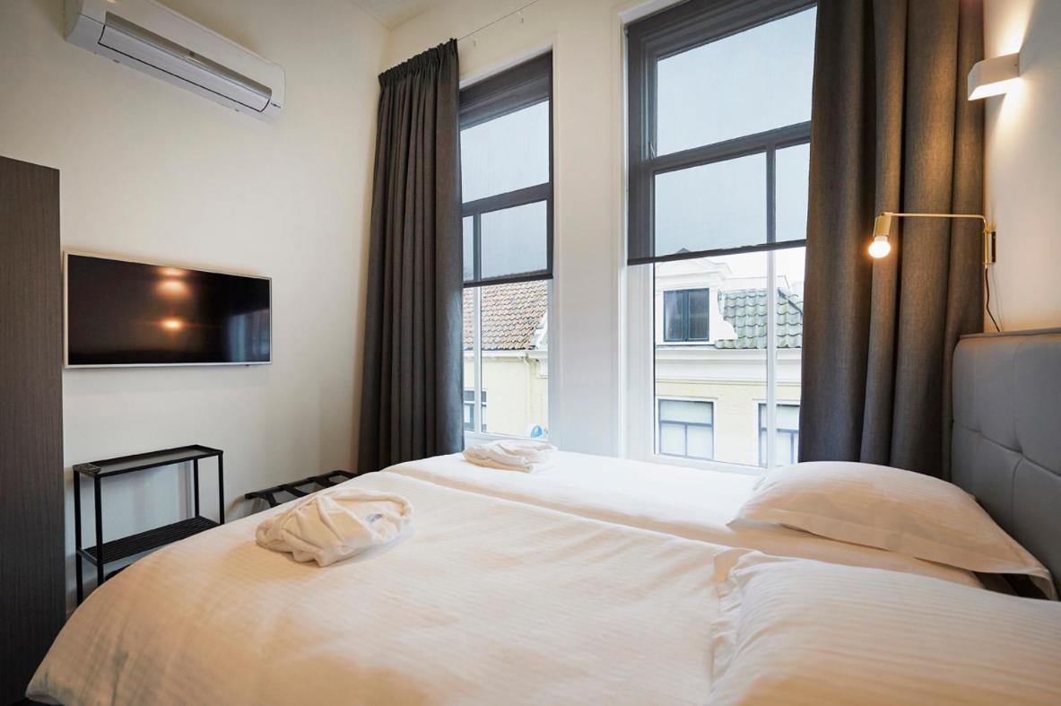 "De Bank" - Hotel Apartments ฮาร์ลิงเงน ภายนอก รูปภาพ