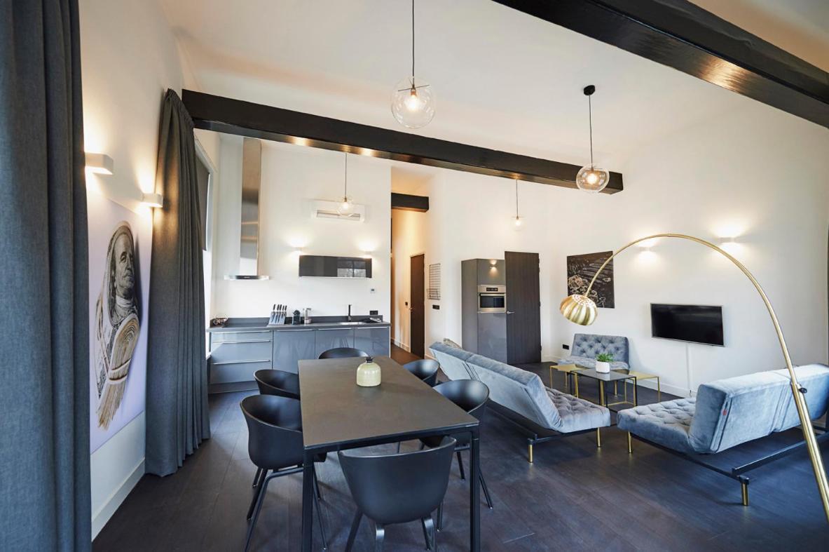 "De Bank" - Hotel Apartments ฮาร์ลิงเงน ภายนอก รูปภาพ
