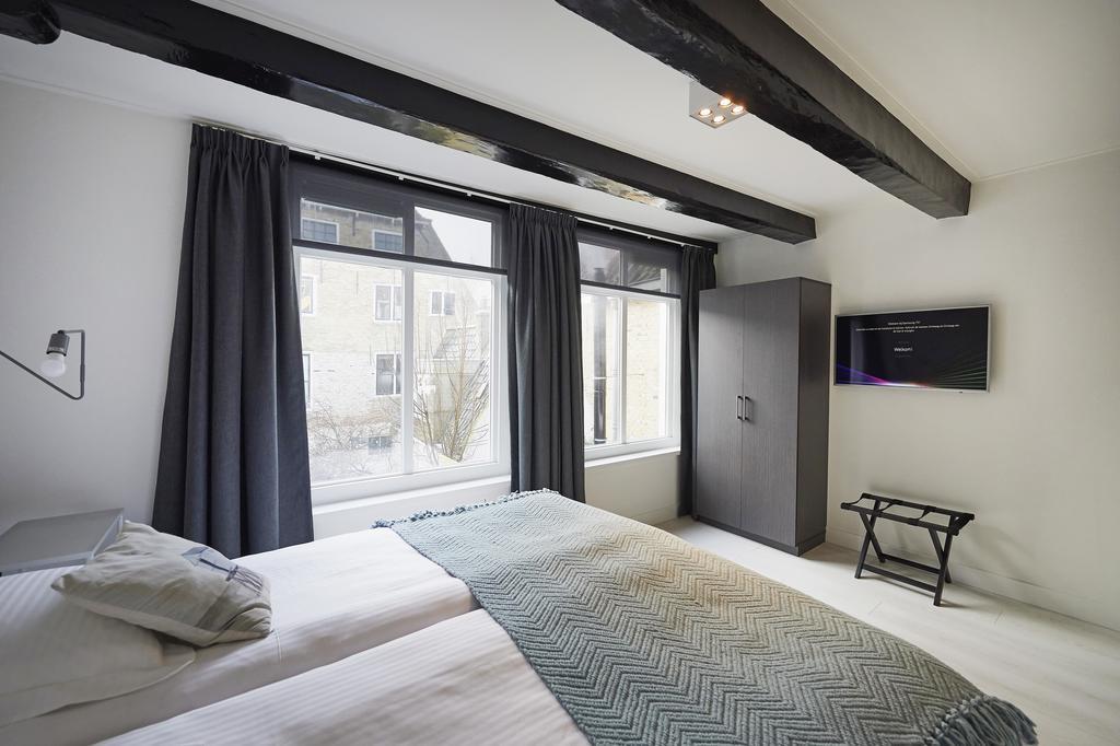 "De Bank" - Hotel Apartments ฮาร์ลิงเงน ภายนอก รูปภาพ