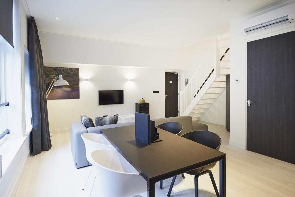 "De Bank" - Hotel Apartments ฮาร์ลิงเงน ภายนอก รูปภาพ